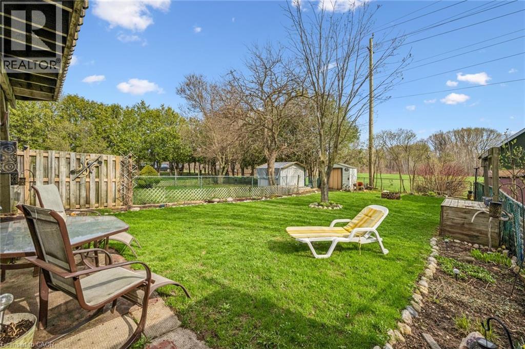 27 Vicmount Drive Property Photo 36