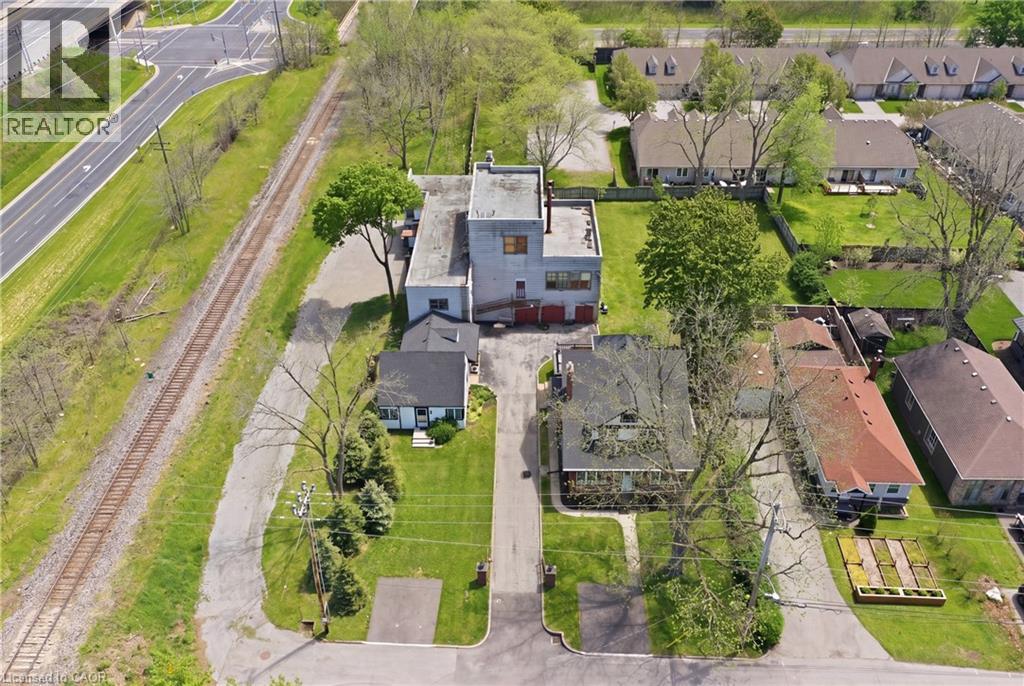 50-52 & 54 Park Road N Property Photo 1