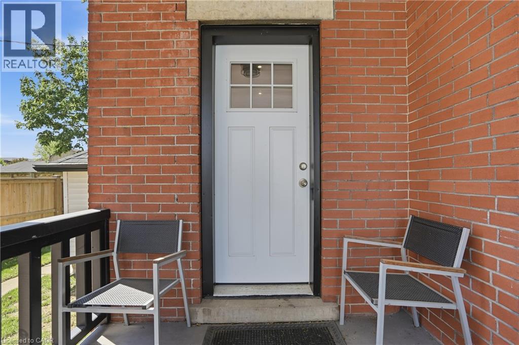 50-52 & 54 Park Road N Property Photo 26