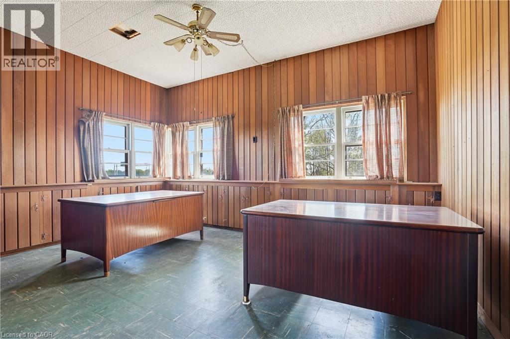 50-52 & 54 Park Road N Property Photo 35