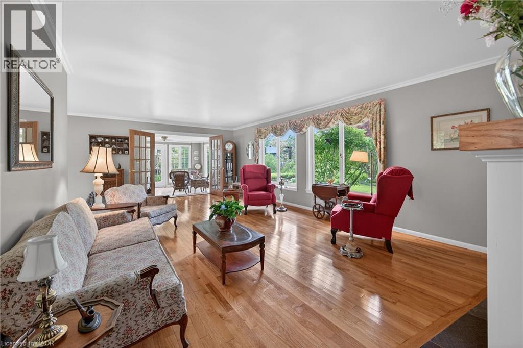 2 Summit Circle Property Photo 8
