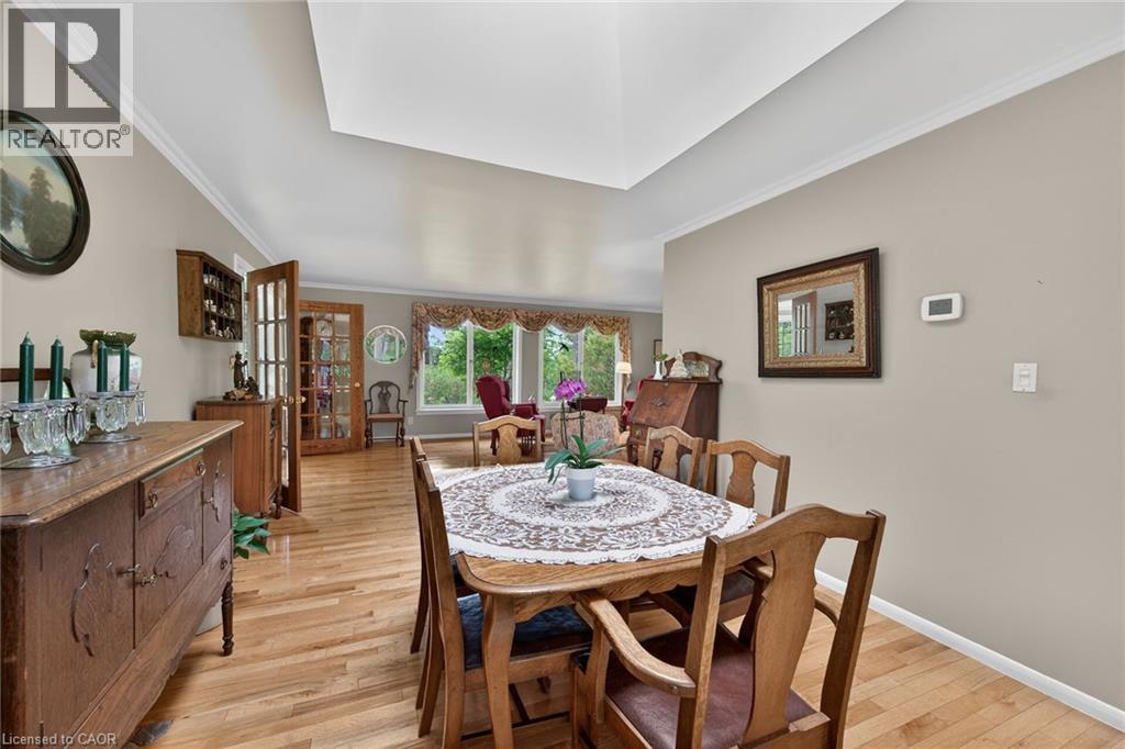 2 Summit Circle Property Photo 16