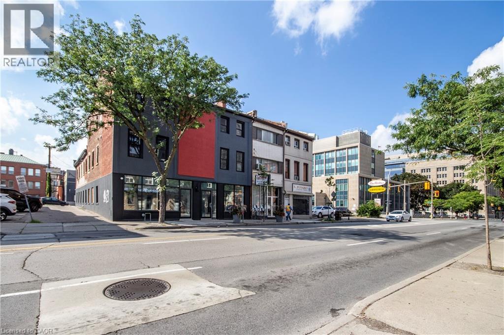 90 John Street S Unit# Full Photo de la propriété 1