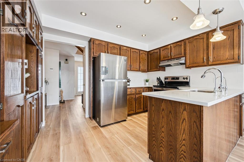 488 Heather Hill Place Property Photo 15