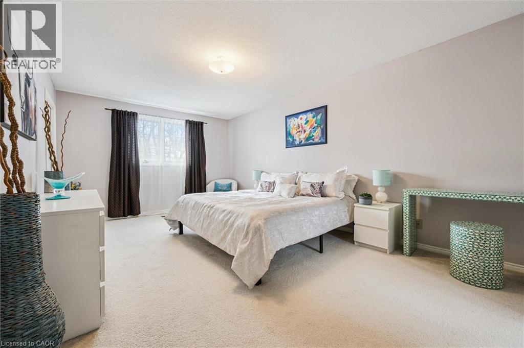 488 Heather Hill Place Property Photo 28
