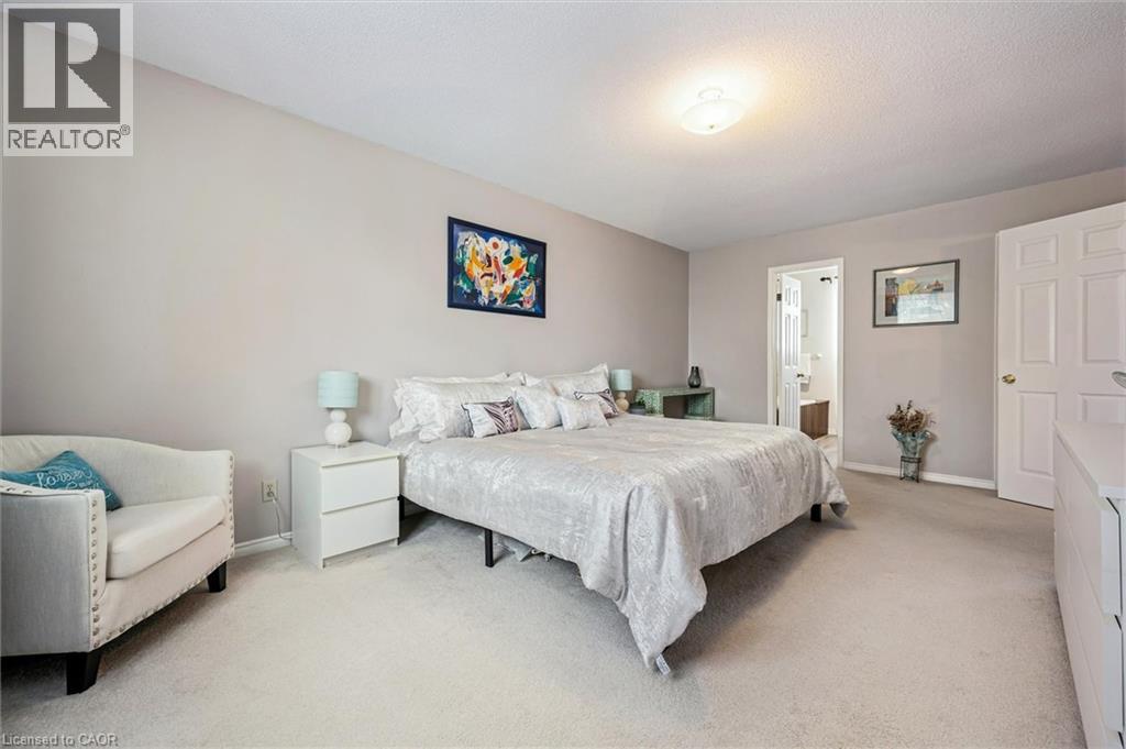 488 Heather Hill Place Property Photo 29