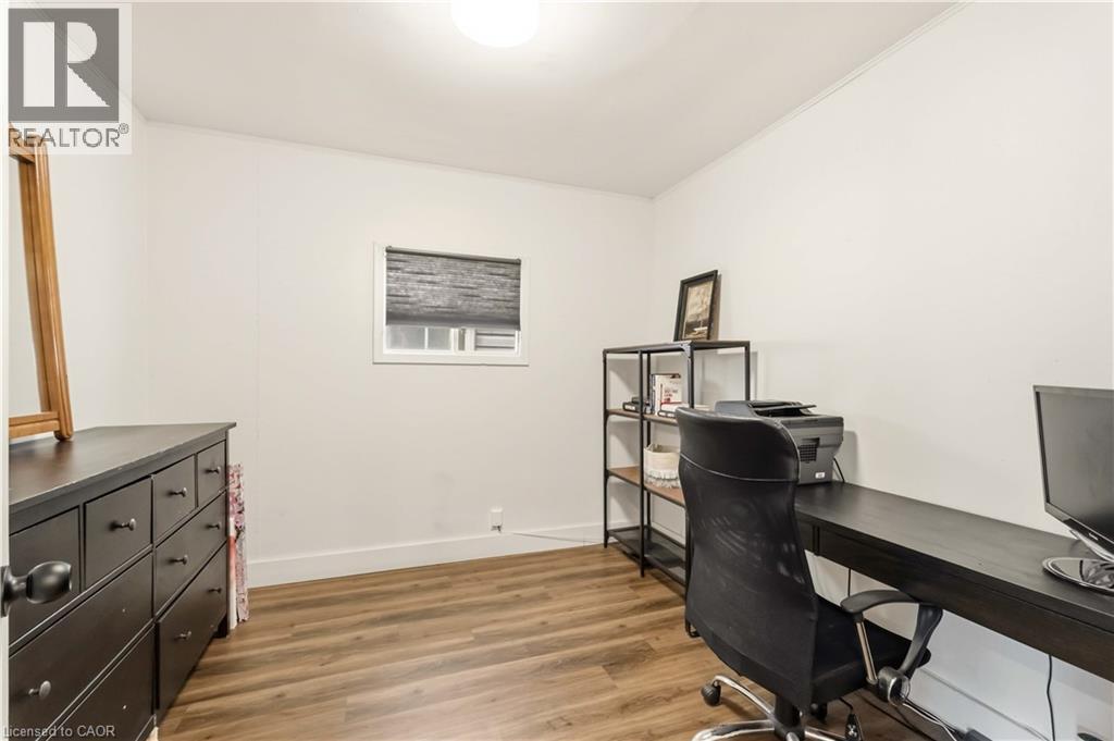 27 Edinburgh Avenue Property Photo 14