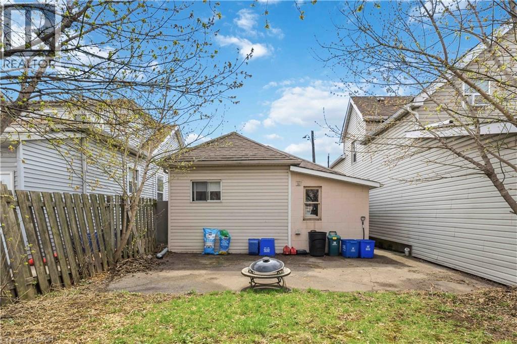 27 Edinburgh Avenue Property Photo 21