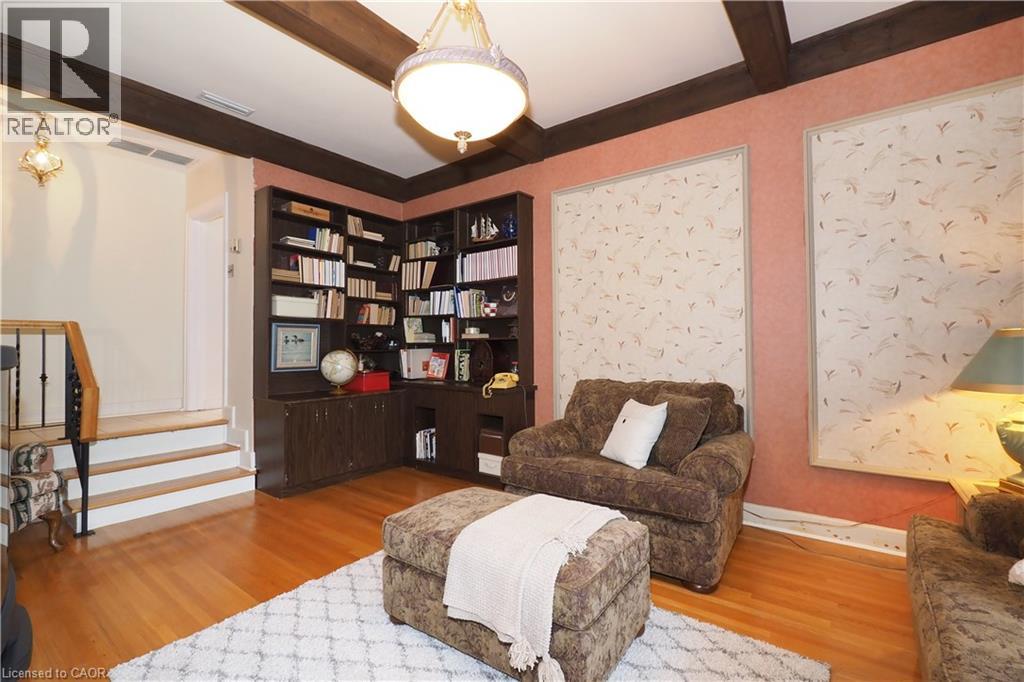 2023 Coronation Boulevard Property Photo 24