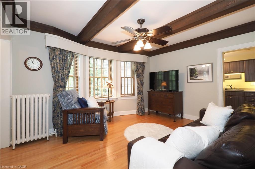 2023 Coronation Boulevard Property Photo 28