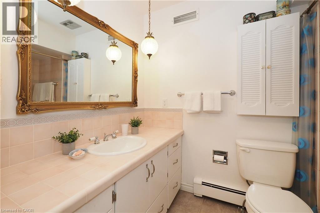 2023 Coronation Boulevard Property Photo 47