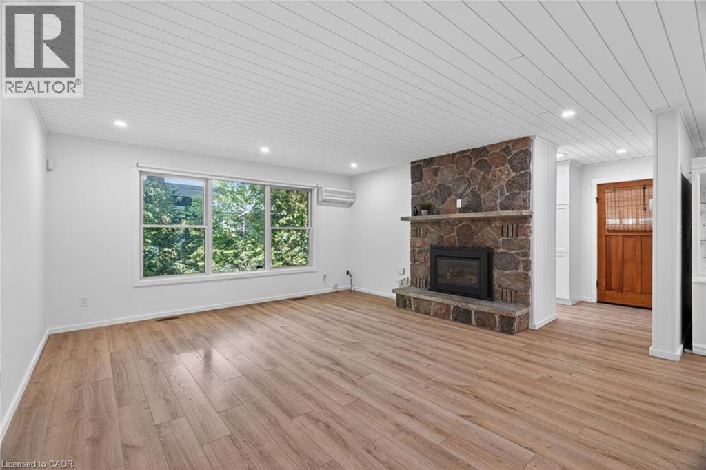 223 Ontario Street Property Photo 9