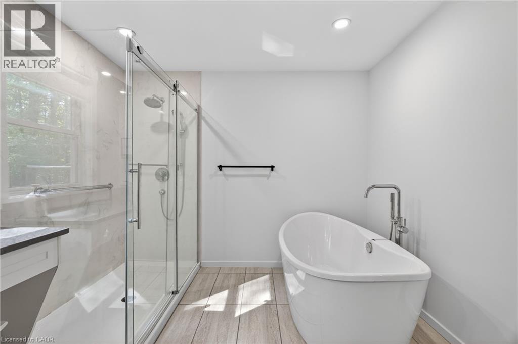 223 Ontario Street Property Photo 19