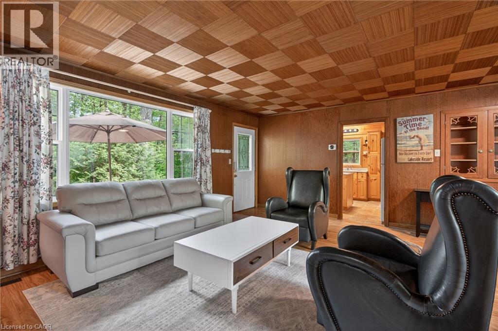 223 Ontario Street Property Photo 31