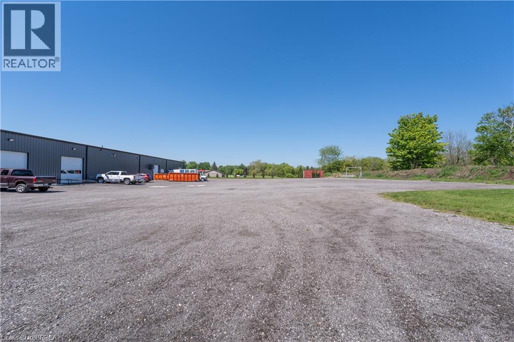 677 Colborne Street W Unit# A Property Photo 15