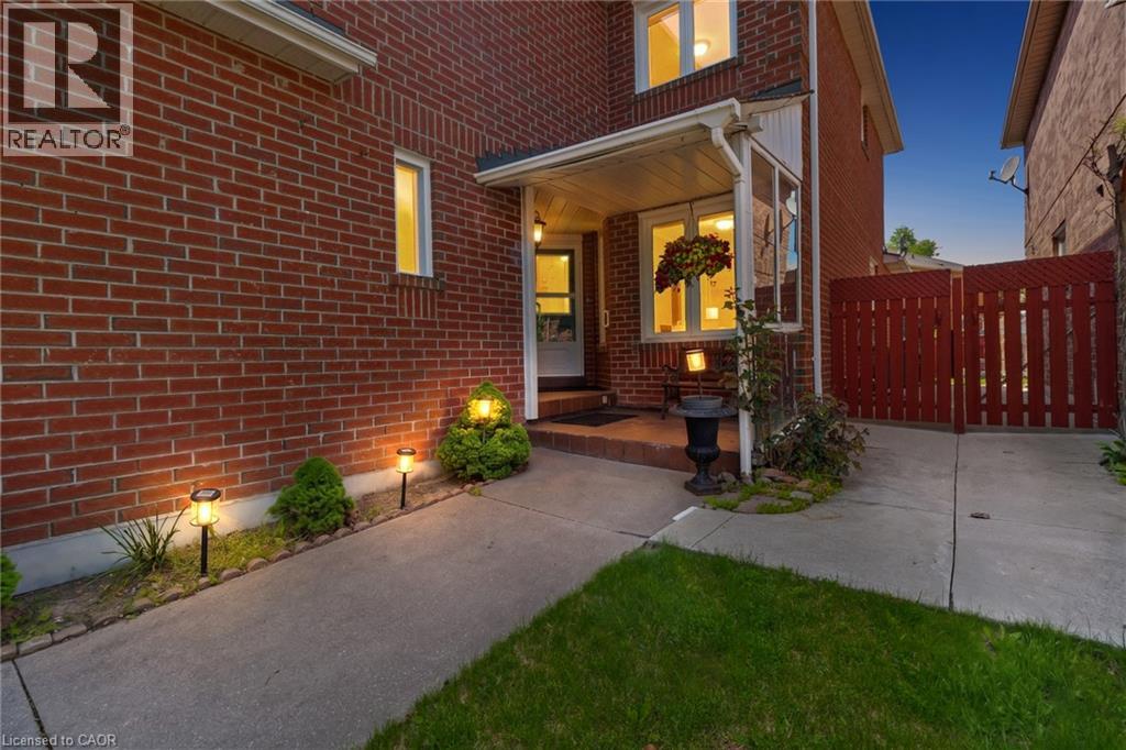 1263 Bantham Street Property Photo 2