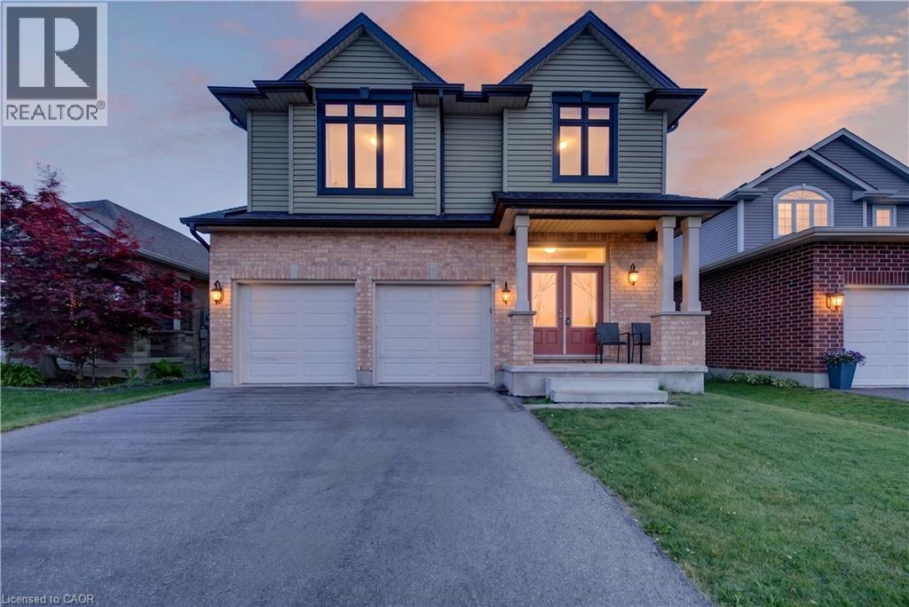 32 Ashberry Place Property Photo 1