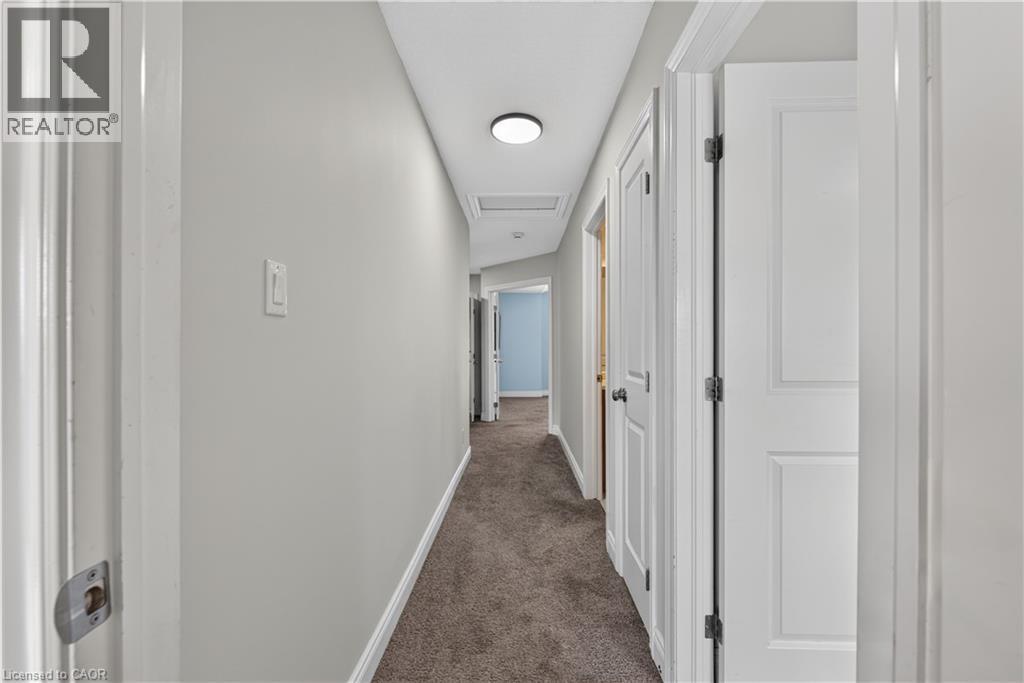 32 Ashberry Place Property Photo 27