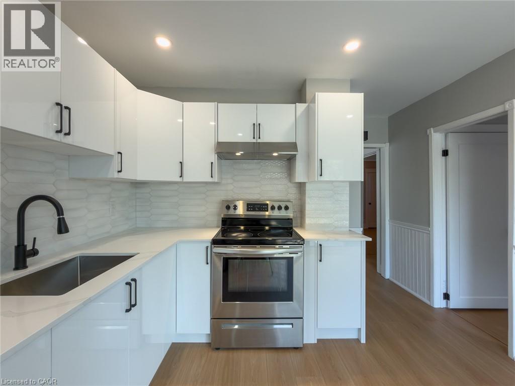 97 Crosthwaite Avenue N Property Photo 15