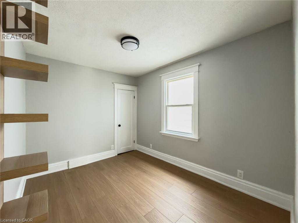 97 Crosthwaite Avenue N Property Photo 21