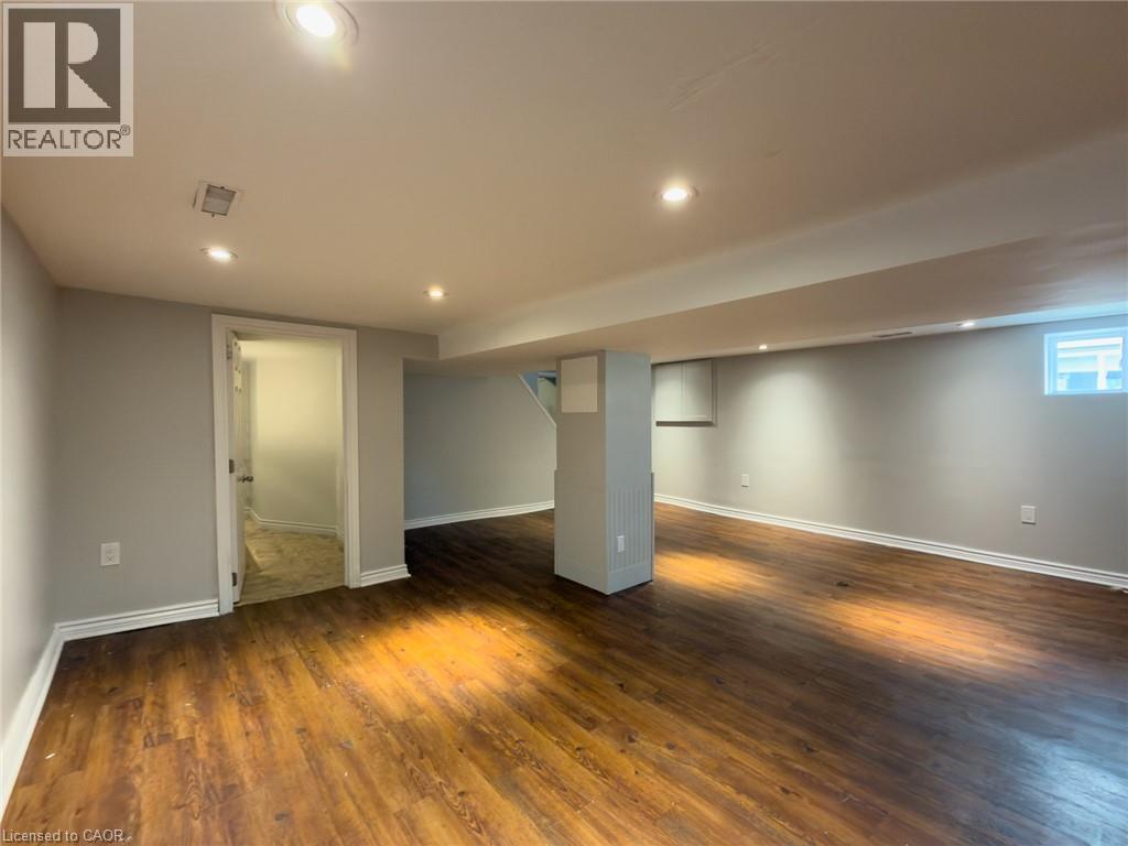 97 Crosthwaite Avenue N Property Photo 29