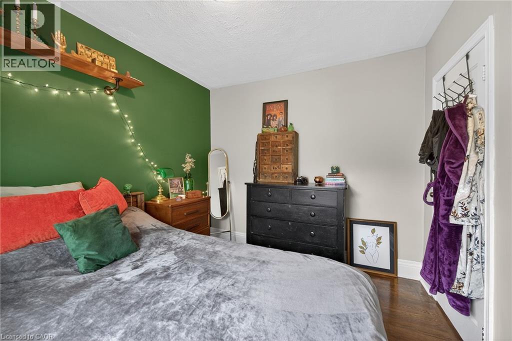 227 Sherman Avenue S Property Photo 26