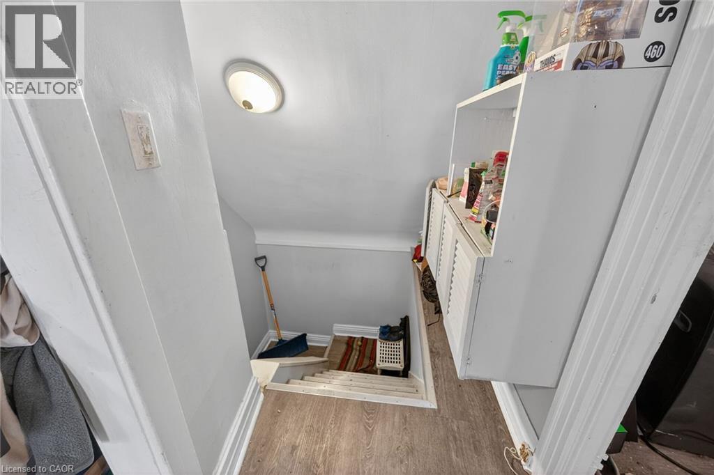 227 Sherman Avenue S Property Photo 49