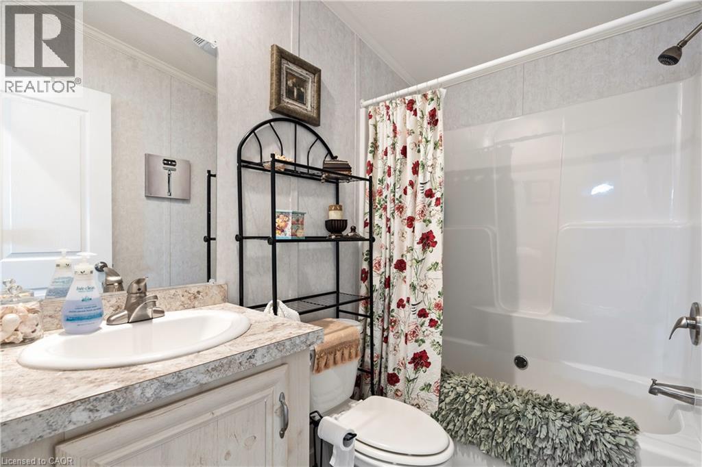 22 Copper Beech Drive Property Photo 18