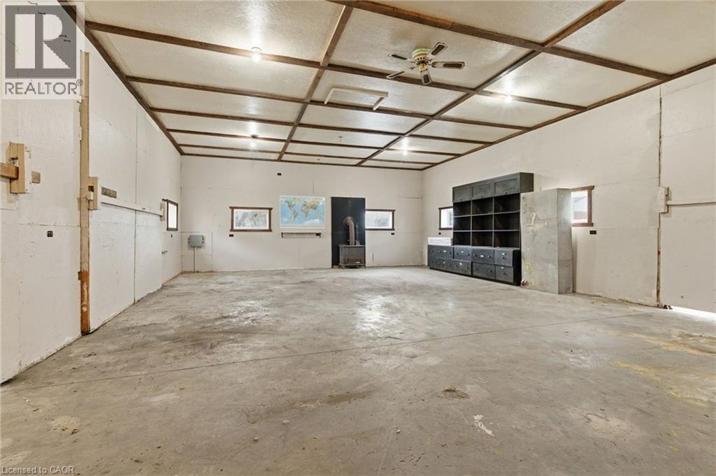 797 Highway 6 Property Photo 4