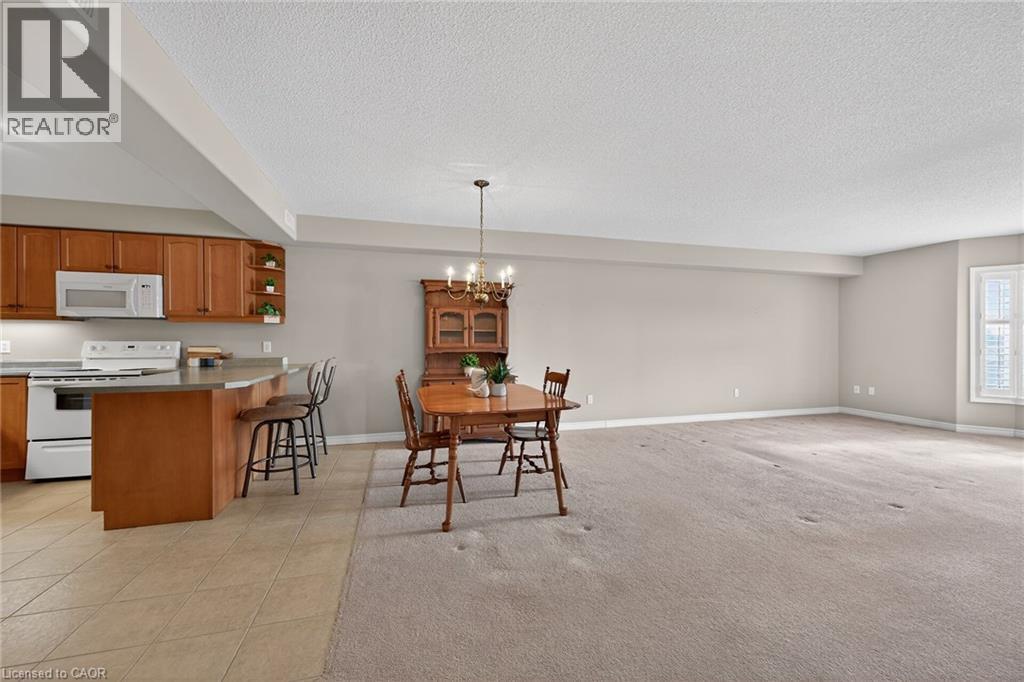 908 Mohawk Road E Unit# 308 Property Photo 7