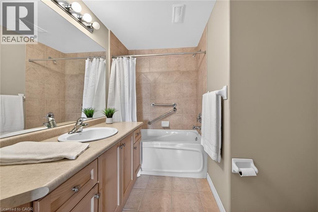 908 Mohawk Road E Unit# 308 Property Photo 25