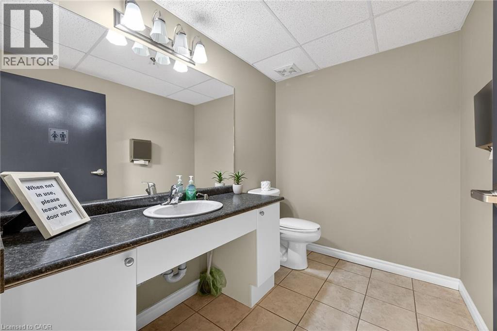 908 Mohawk Road E Unit# 308 Property Photo 41