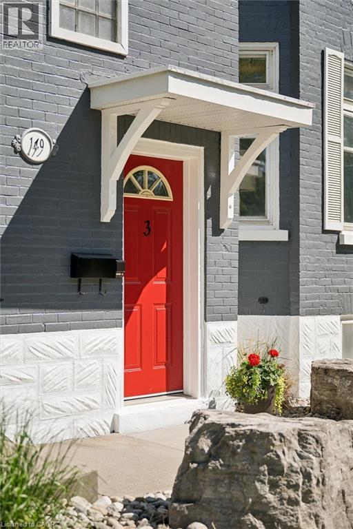149 Young Street Property Photo 30
