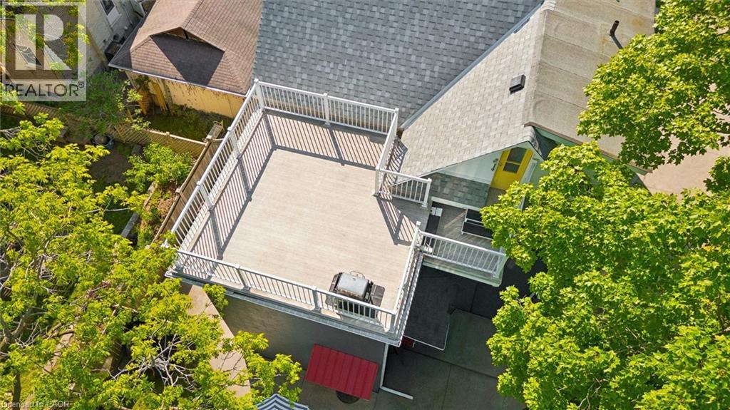 149 Young Street Property Photo 46