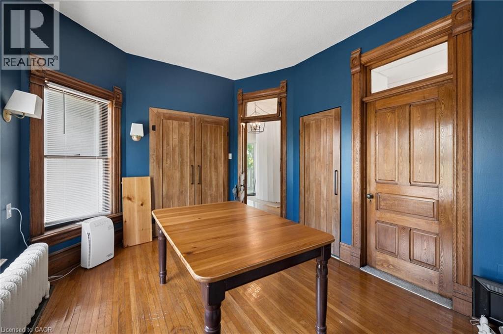 149 Young Street Property Photo 22