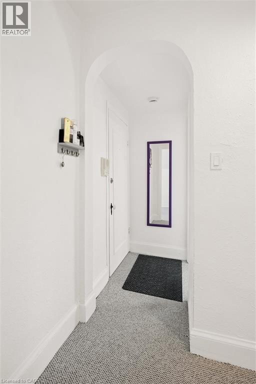 149 Young Street Property Photo 32