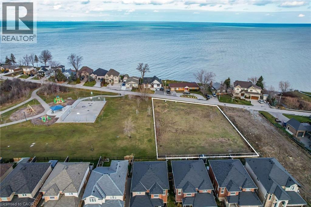 67 Seabreeze Crescent Property Photo 12