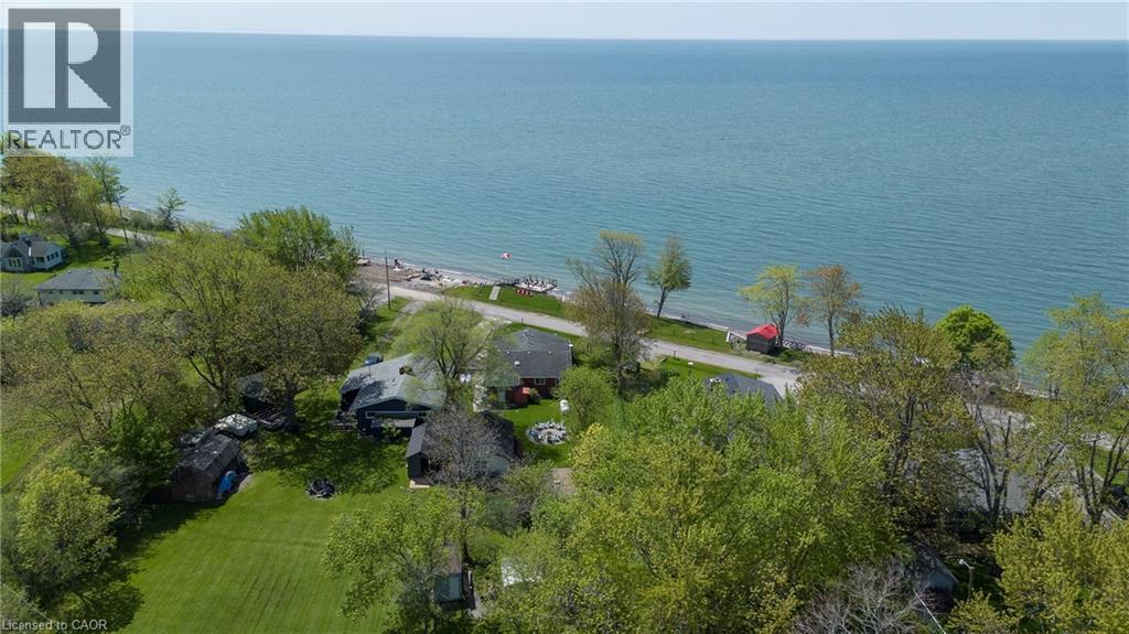 577 Edgewater Place Property Photo 46