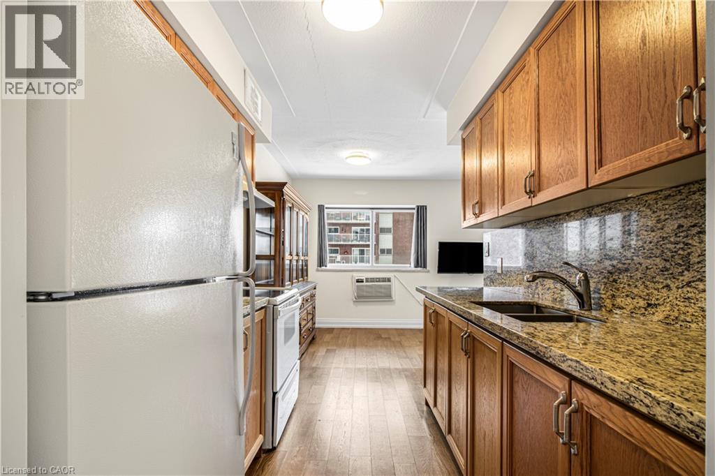 8 Woodman Drive S Unit# 507 Property Photo 6