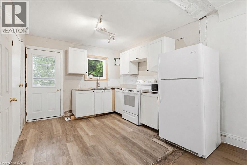 46 East 16th Street Property Photo 10