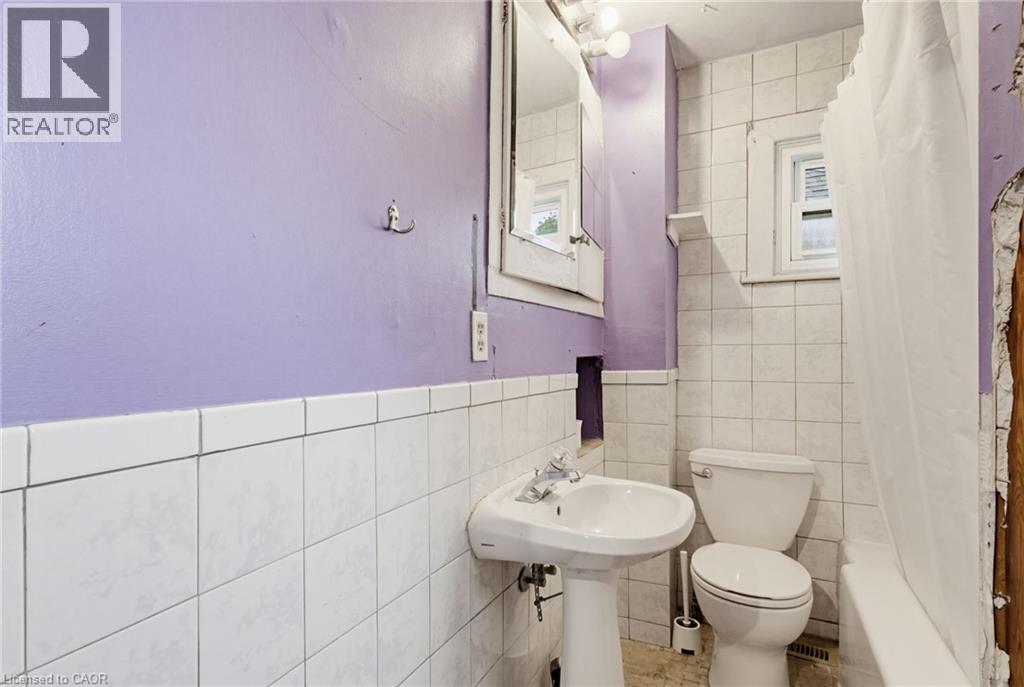 46 East 16th Street Property Photo 13