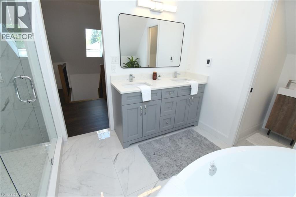89 Lynden Road Property Photo 29