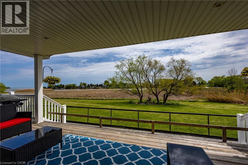 2 Hickory Hollow Property Photo 3