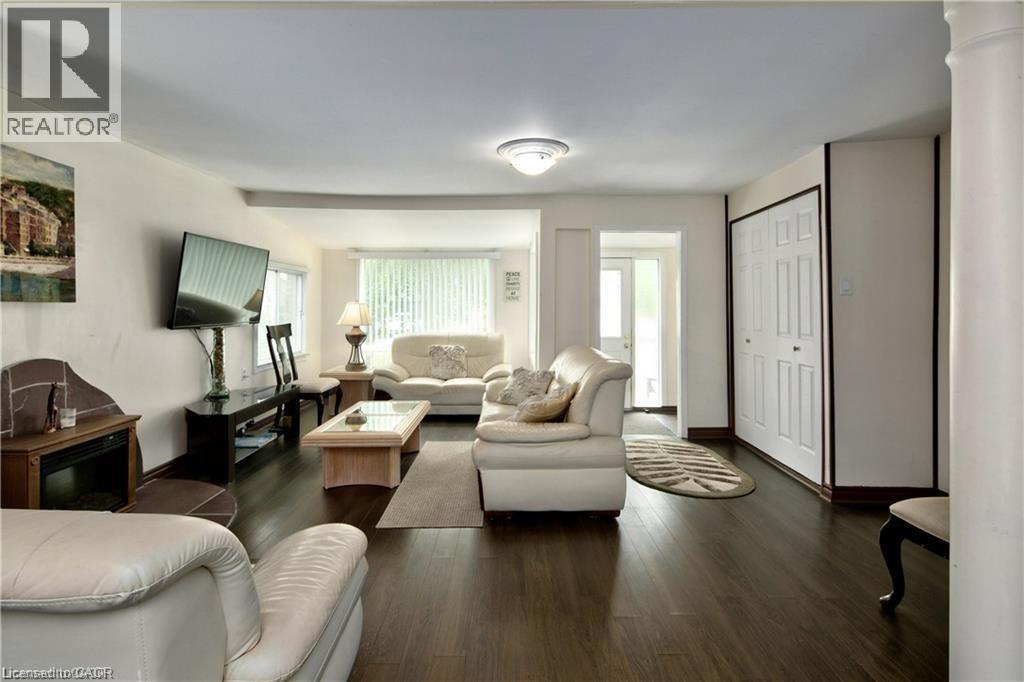42 5th Lane Property Photo 4