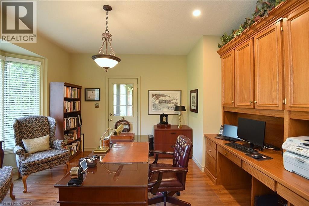 712 Robson Road Property Photo 17