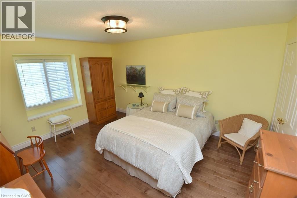 712 Robson Road Property Photo 29