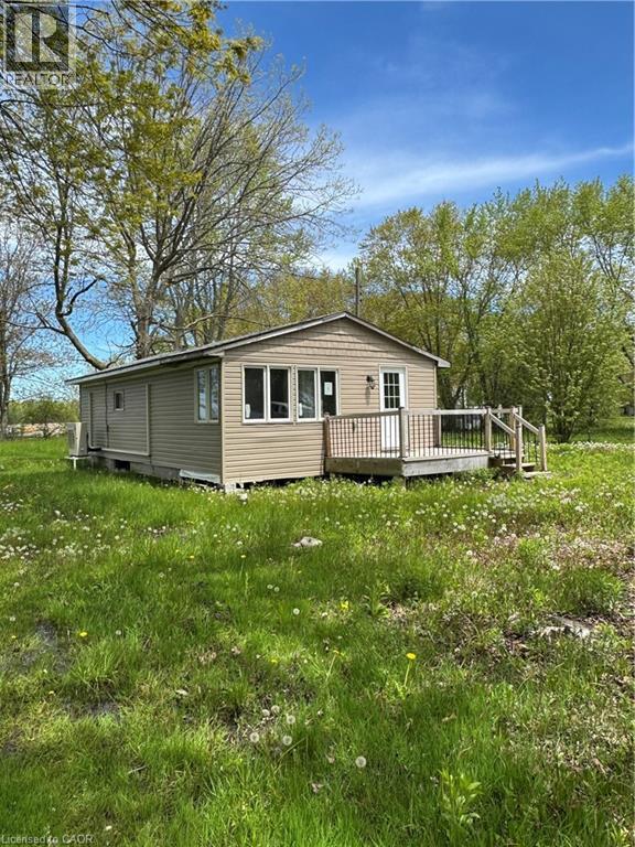 28 Derner Line Property Photo 1