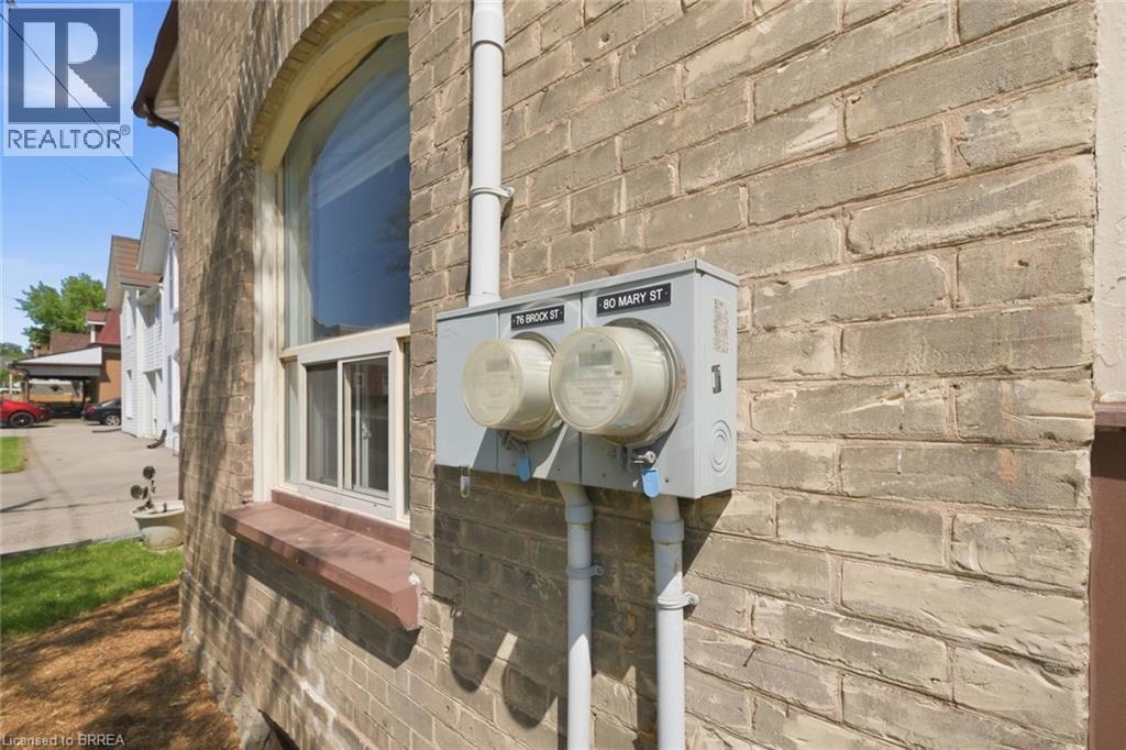 76 Brock Street Property Photo 22
