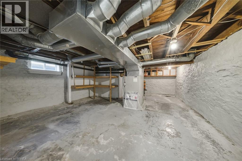 76 Brock Street Property Photo 24