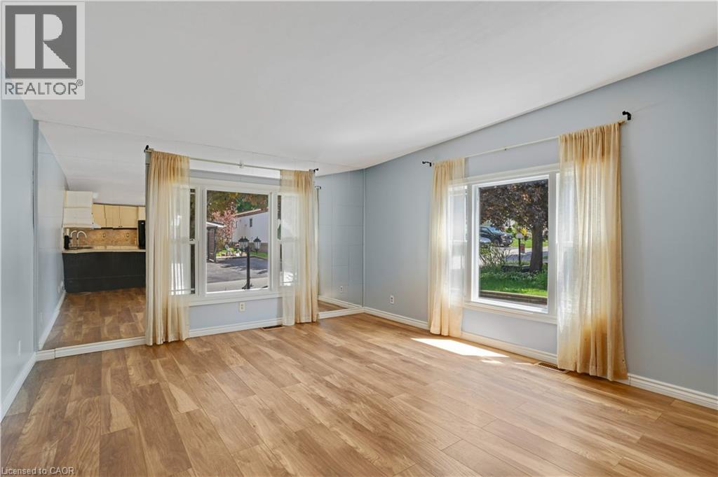 120 Maple Crescent Property Photo 13
